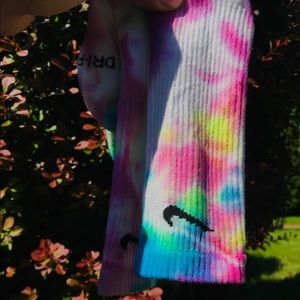 TIE DYE NIKE SOCKS!